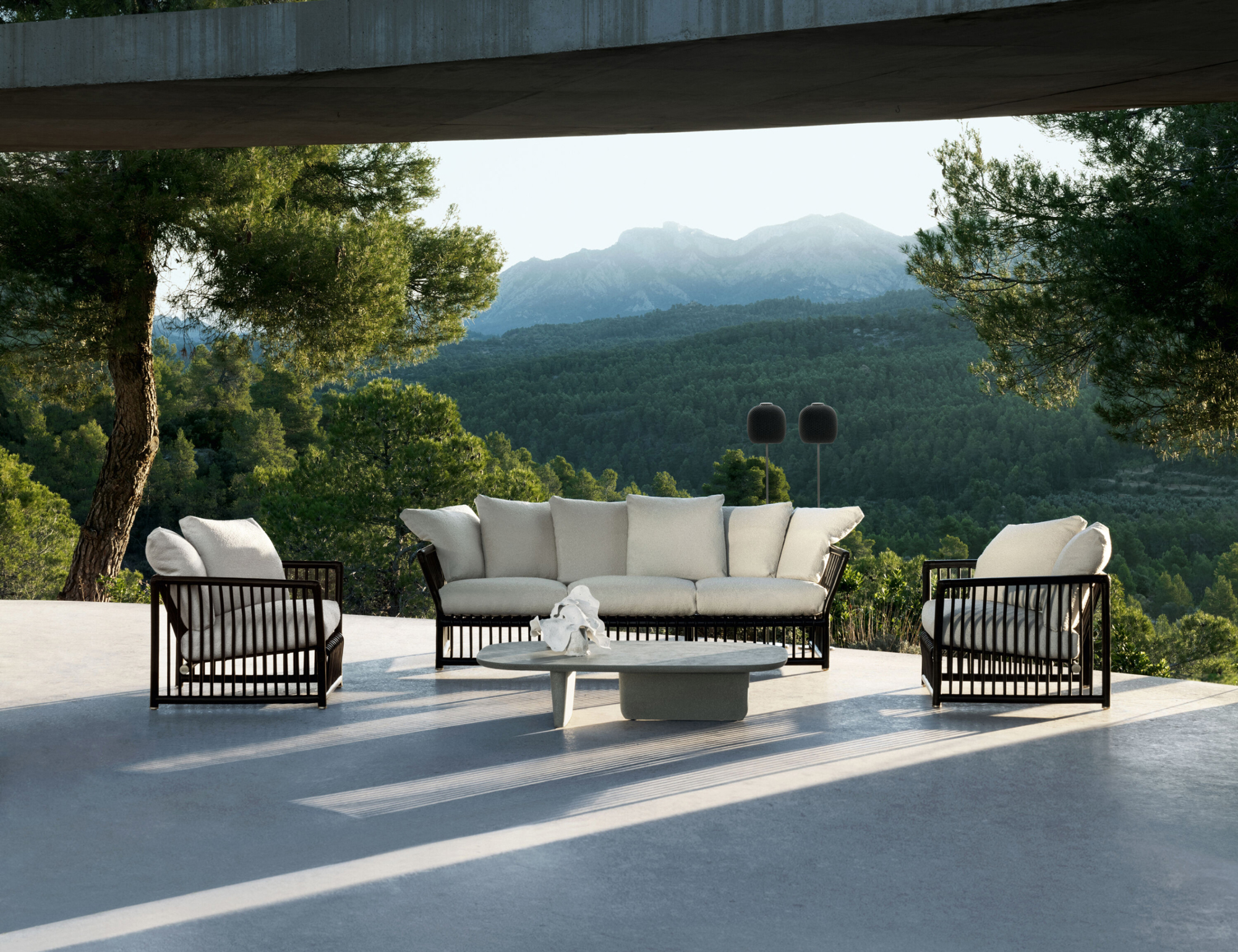 B&B ITALIA OUTDOOR