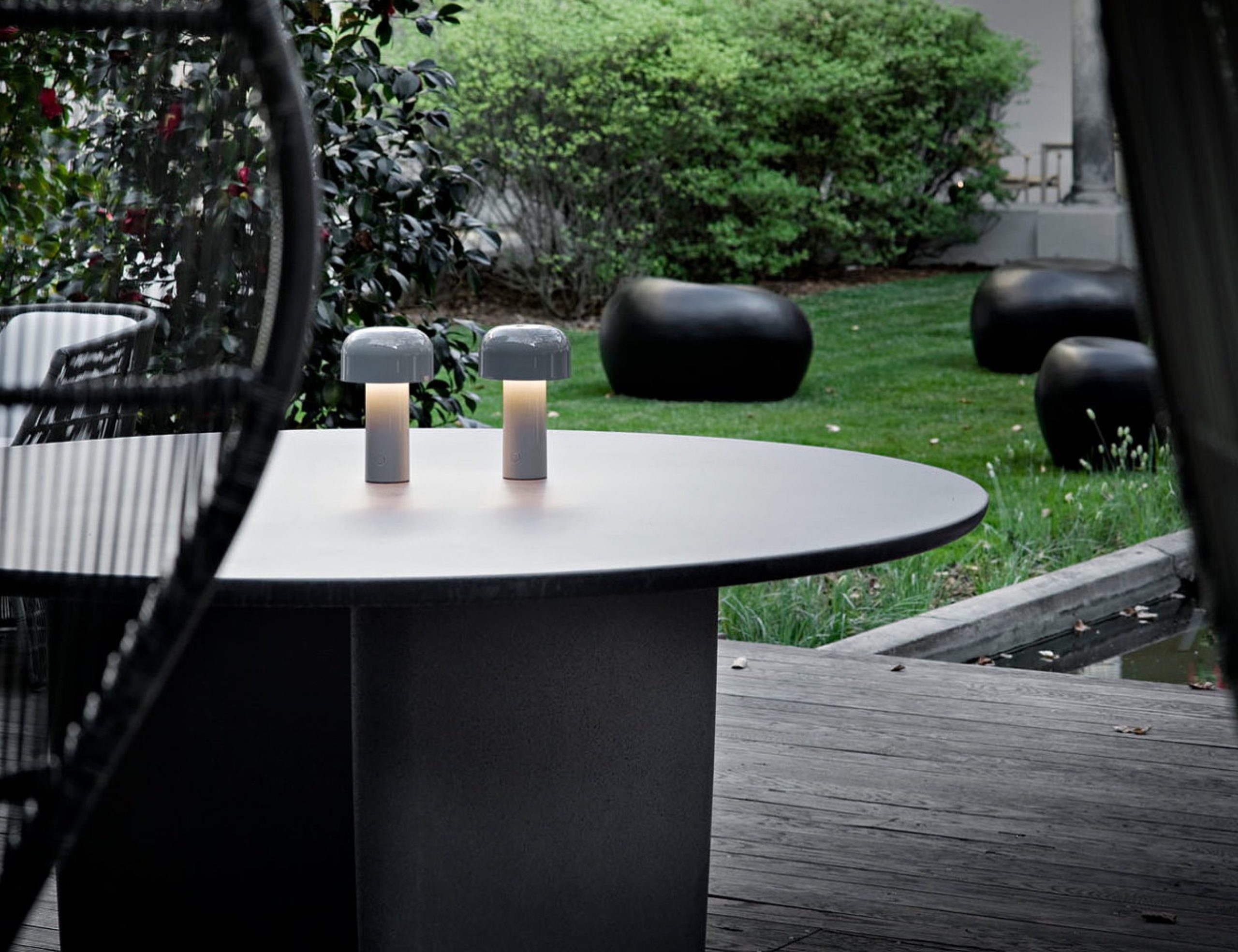 FLOS OUTDOOR